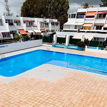 Chaparral Deluxe Pool Oasis 아파트